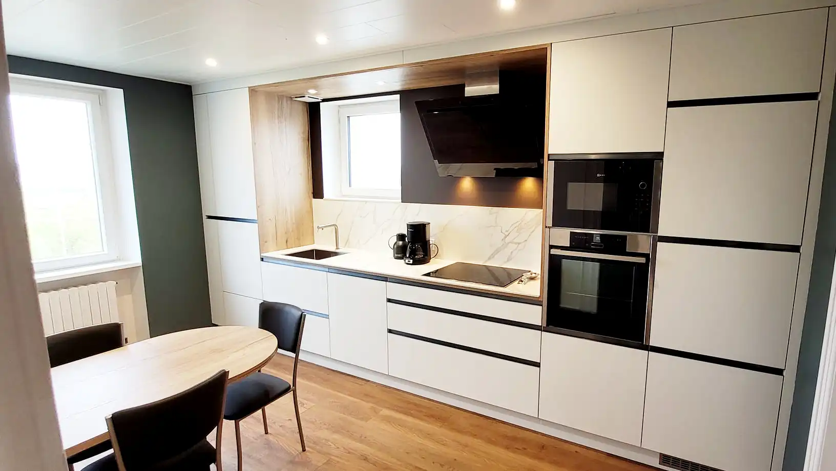 Pose de cuisine sur mesure à Lesneven par Le Balcon agencement