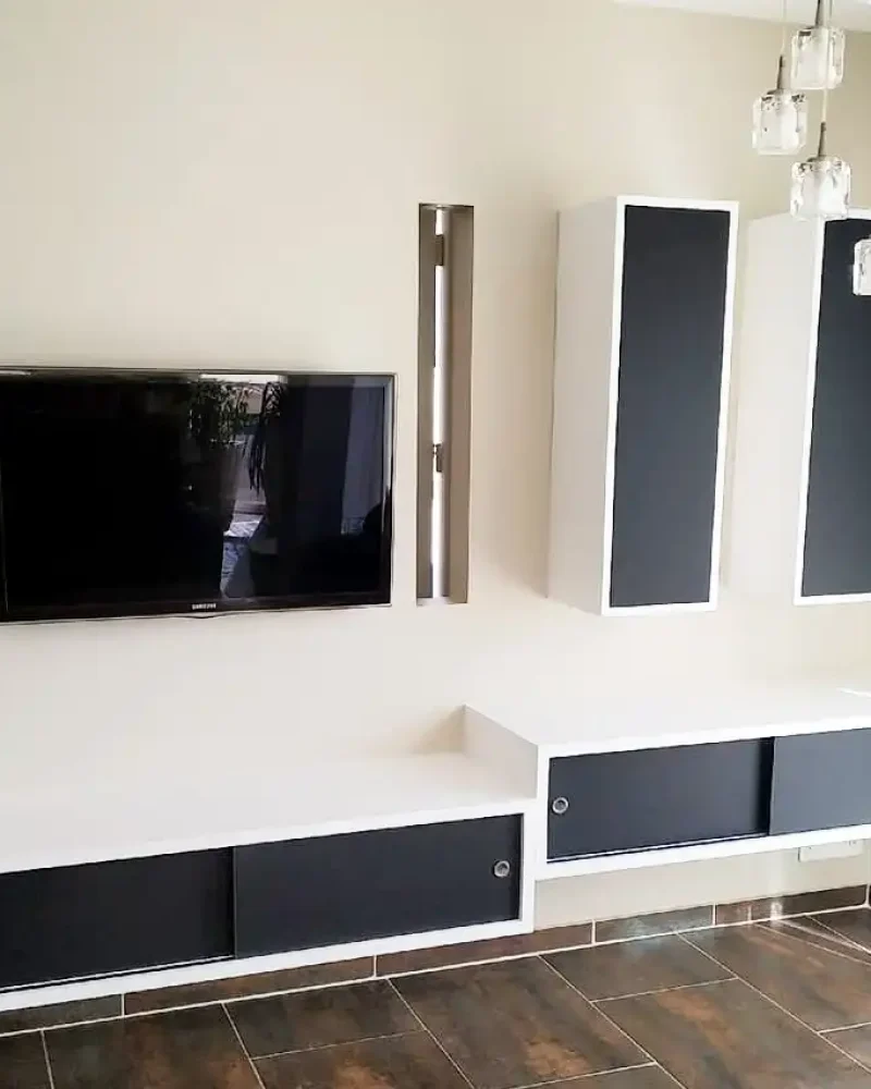 Agencement intérieur à Lesneven par Le Balcon agencement